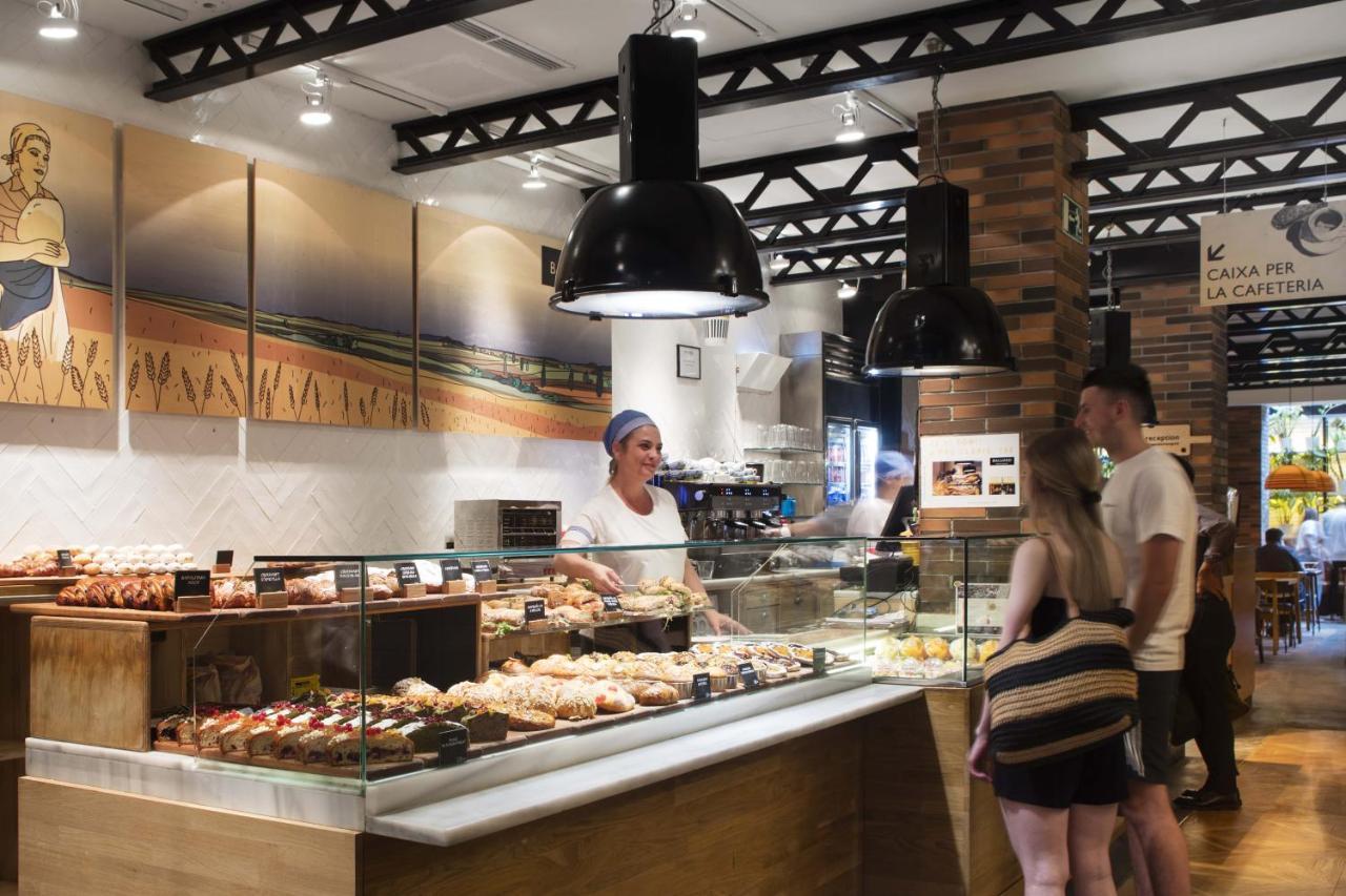 Praktik Bakery Hotel